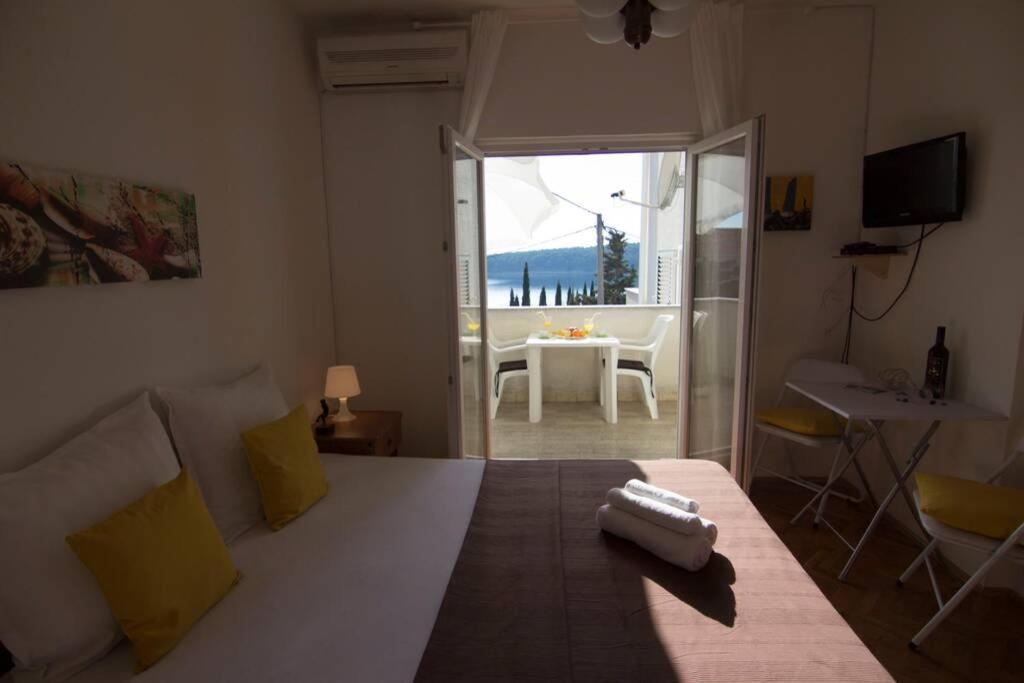 Sea View Room With Kitchen, Balcony&Air Condition Barbat na Rabu 外观 照片